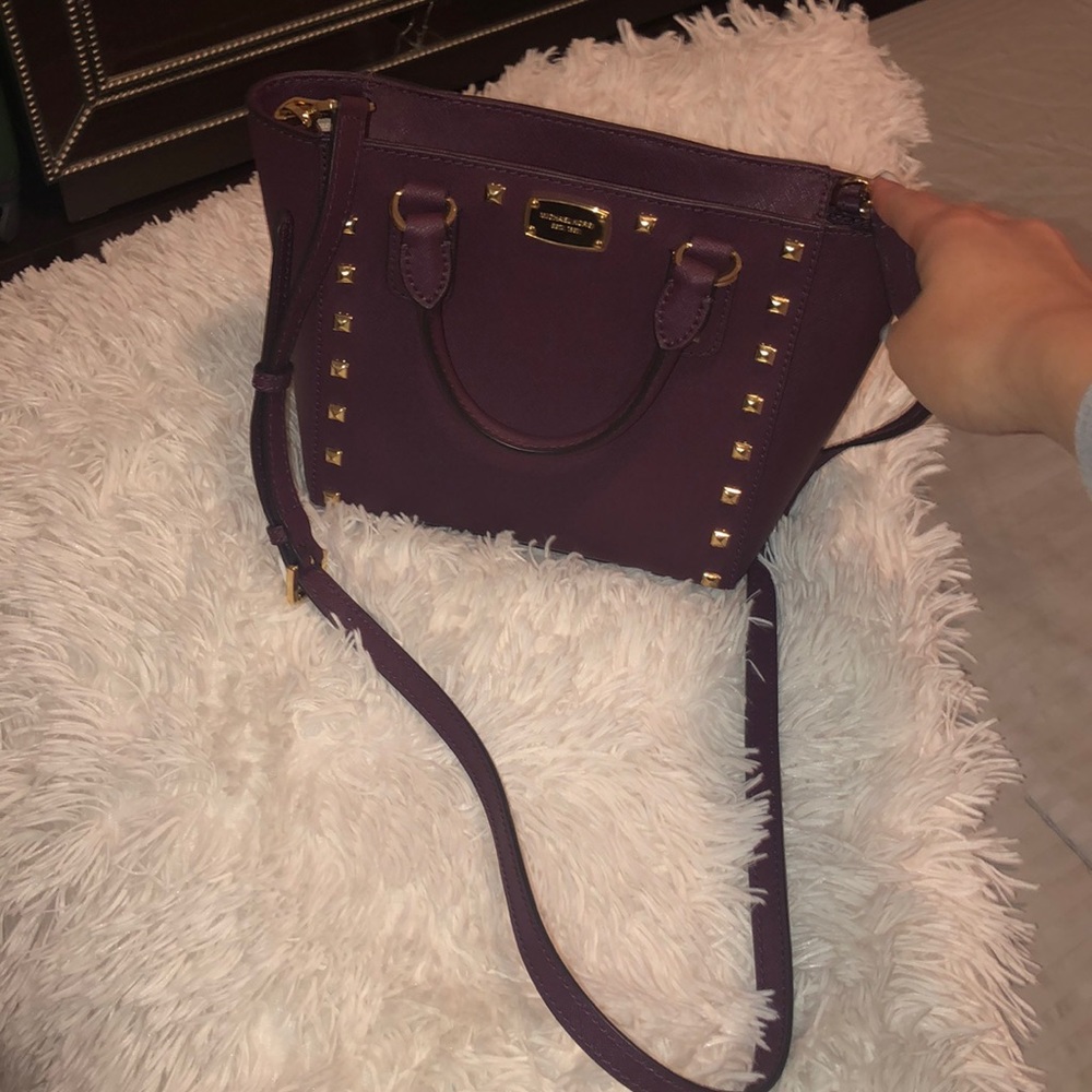 Burdgunfy Micheal Kors Purse